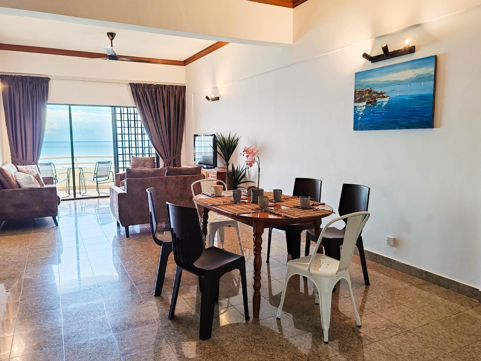 Sunny seaside paradise @ Regency Tanjung Tuan Port Dickson Bagian luar foto