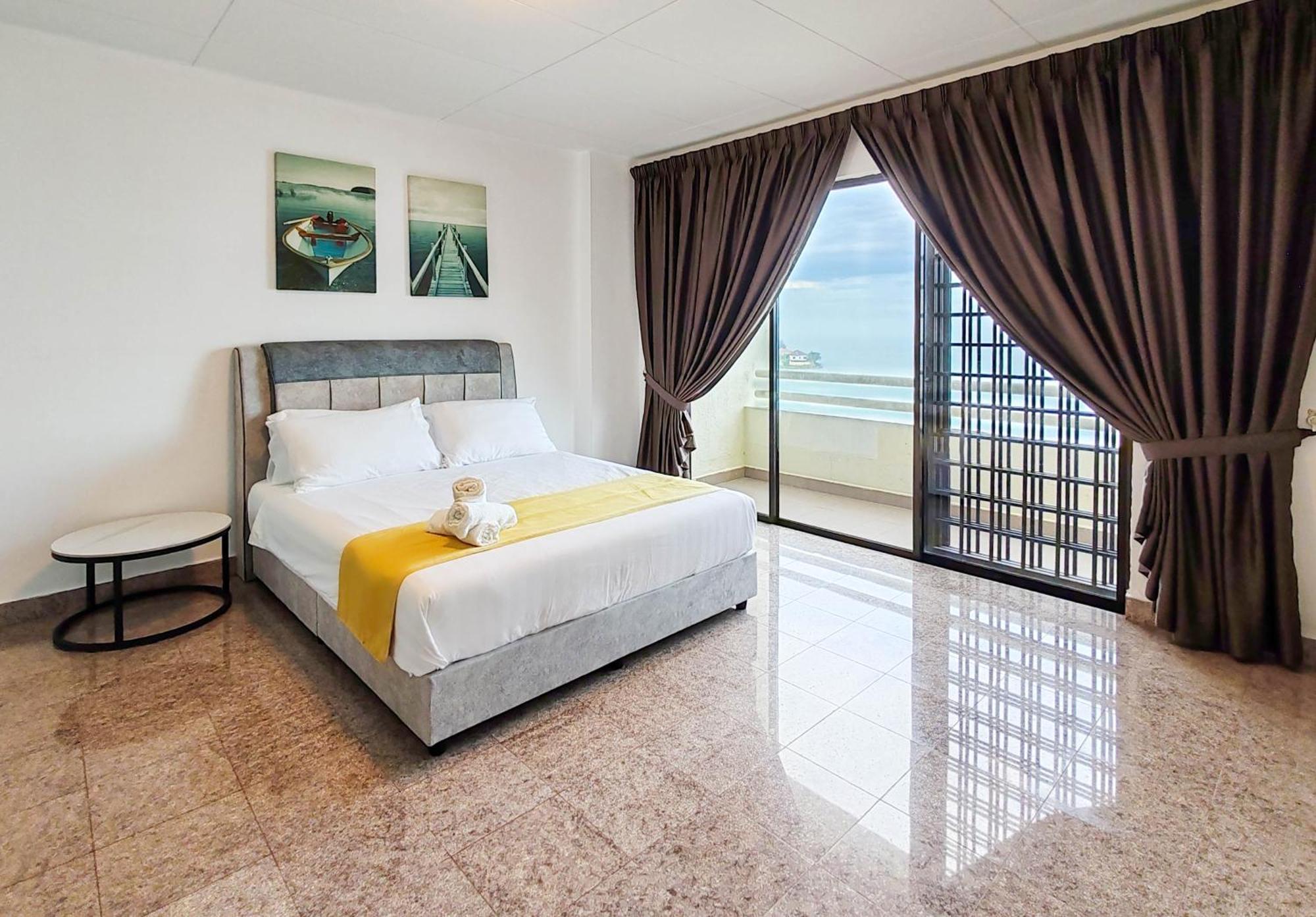Sunny seaside paradise @ Regency Tanjung Tuan Port Dickson Bagian luar foto